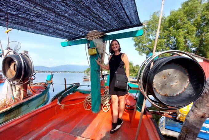Discover Kampot Countryside, Salt, Pepper, Kep Crab Market - Indulge in Kep Crab Market