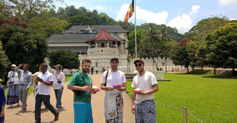 Discover Kandys Highlights in a Day With Inpura Travels - Peradeniya Rest House