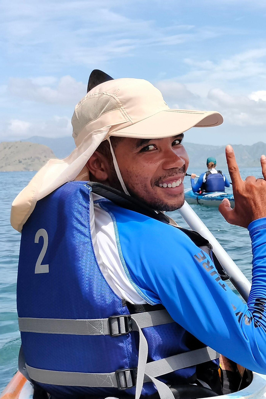 Discover Kayak - Booking Information