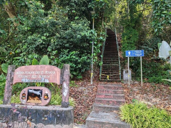 Discover Kota Kinabalu: Engaging City Walk Shared Tour - Important Information