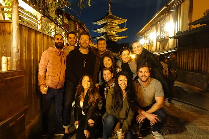 Discover Kyotos Geisha District of Gion! - Guided Tour Through the Iconic District