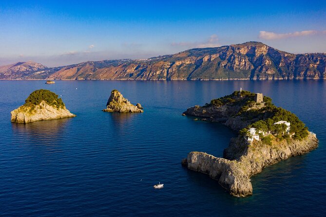 Discover Li Galli and Capri From Amalfi - Itinerary