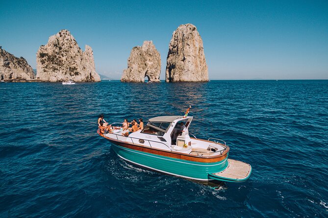 Discover Li Galli and Capri From Amalfi - Reviews