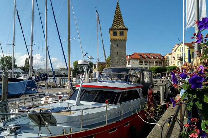 Discover Lindau and Its Charming Old Town on a Half Day Tour Incl Panoramic Boat Tour - Guided Walking Tour