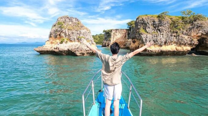 Discover Lombok: Day Tour to 3 Pink Beaches and 3 Gili - Inclusions and Exclusions