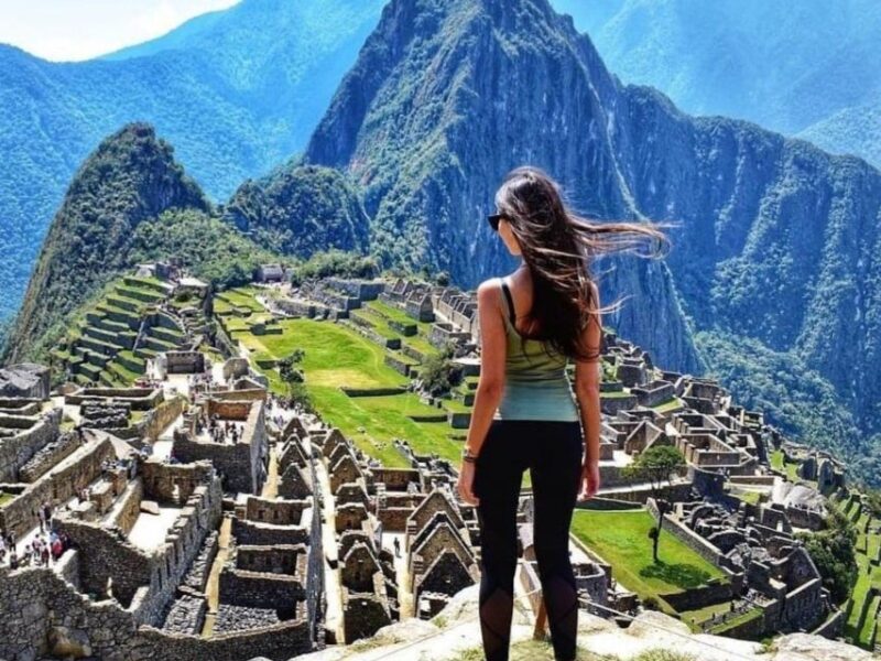 Discover Machu Picchu: Guided Group Tour Historic Site - Group Size and Languages