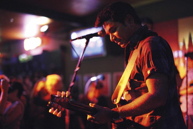Discover Madrids Live Music Scene - Explore Puerta Del Sols Live Performances