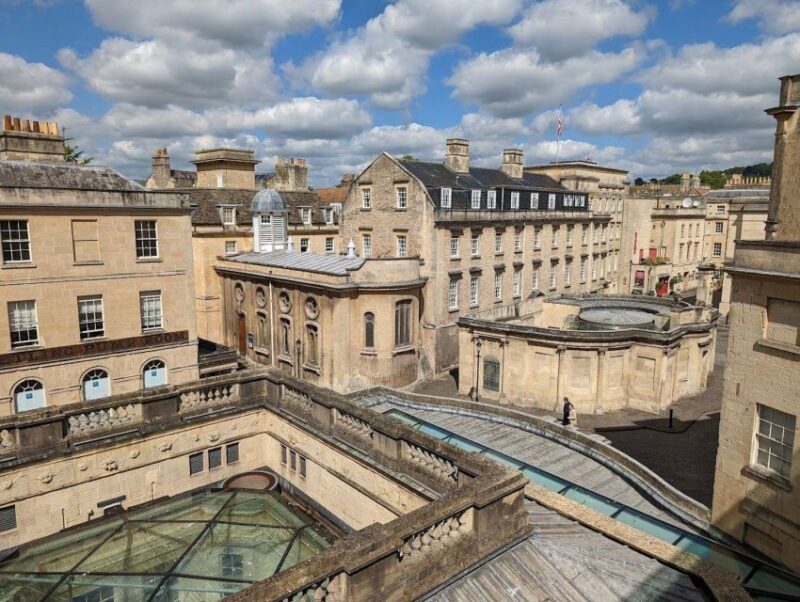 Discover Medieval Bath: An In-App Audio Tour - Bath Abbeys Gothic Splendor