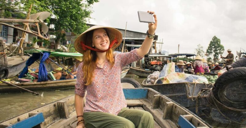 Discover Mekong Delta 2 Days 1 Night Daily Group Tour - Day 1 Itinerary