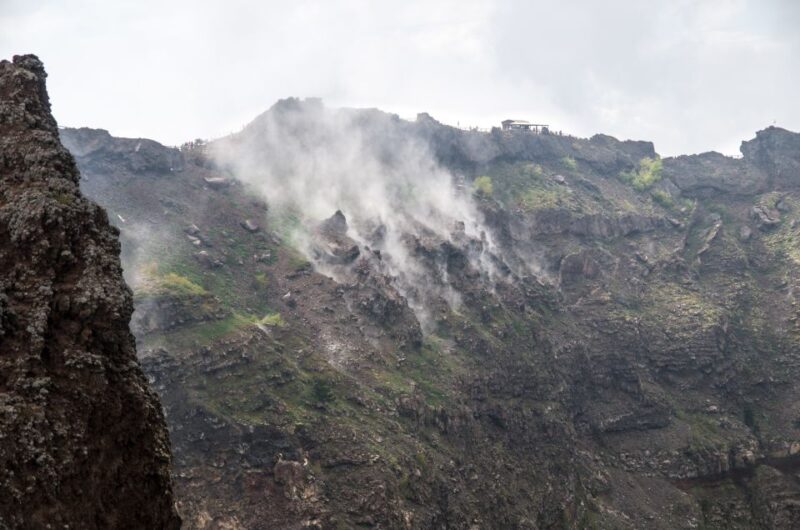 Discover Mt. Vesuvius: Private 3-Hour Tour From Pompeii - Key Points
