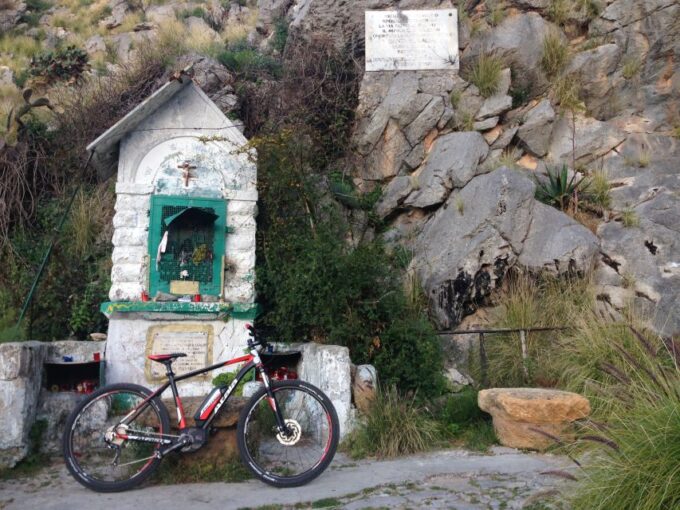 Discover Mtpellegrino With a PRIVATE Guided Bike Tour - Frequently Asked Questions