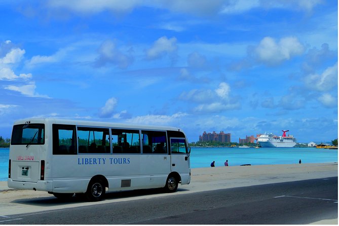 Discover Nassau Sightseeing Tour Plus Atlantis Resort Visit - Panoramic Views of Atlantis