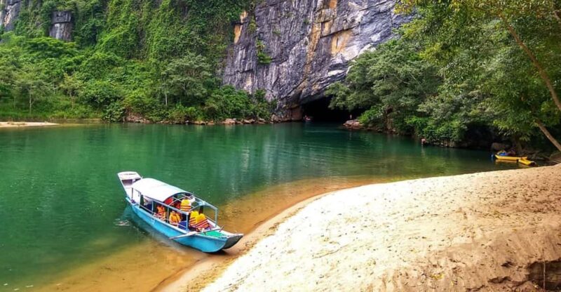 Discover of Wonderful Caves Phong Nha and Paradise - Highlights and Experiences