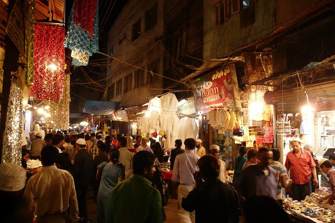Discover Old Delhi: 4-Hour Evening Walking Tour Includes Guide & Dinner - Tour Highlights