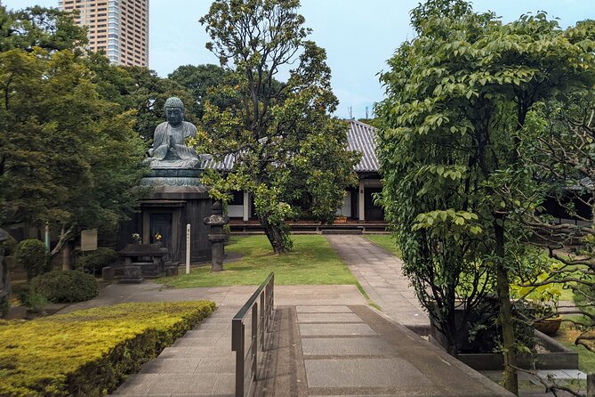 Discover Old Tokyo: Asakusa, Ueno & Yanaka - Ueno Park: A Serene Oasis in the City