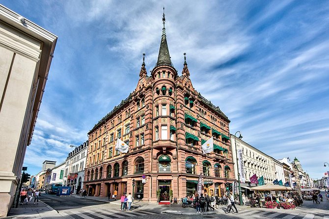 Discover Oslo on Foot - Guide Expertise