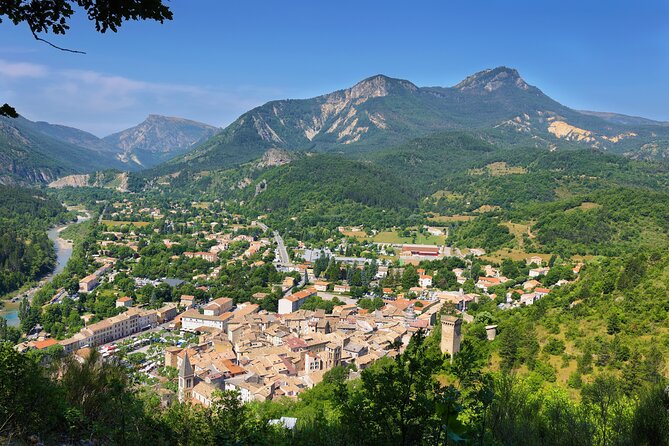 Discover Our Fields and Lake Full-Day Shared Tour From Nice - Exploring Fragonard Perfumery