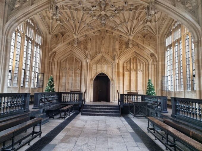 Discover Oxfords Timeless Tales: In-App Audio Tour - Flexible Tour Schedule