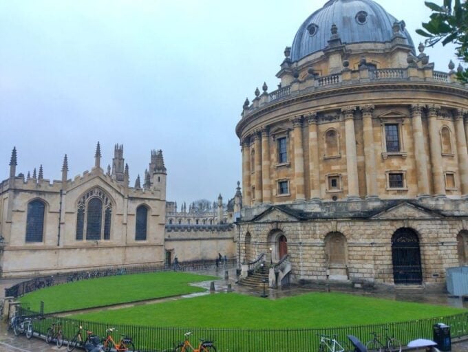 Discover Oxfords Timeless Tales: In-App Audio Tour - Frequently Asked Questions