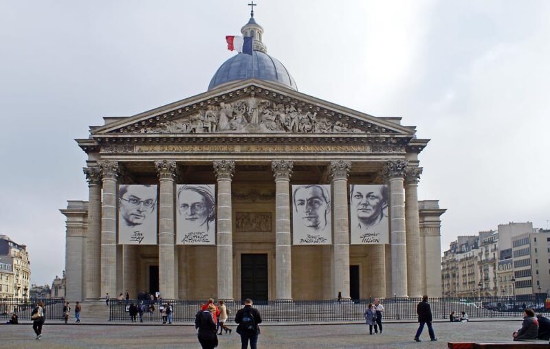 Discover Parisian Legacy: The Panthéon Outside Guided Tour - Guided Introduction