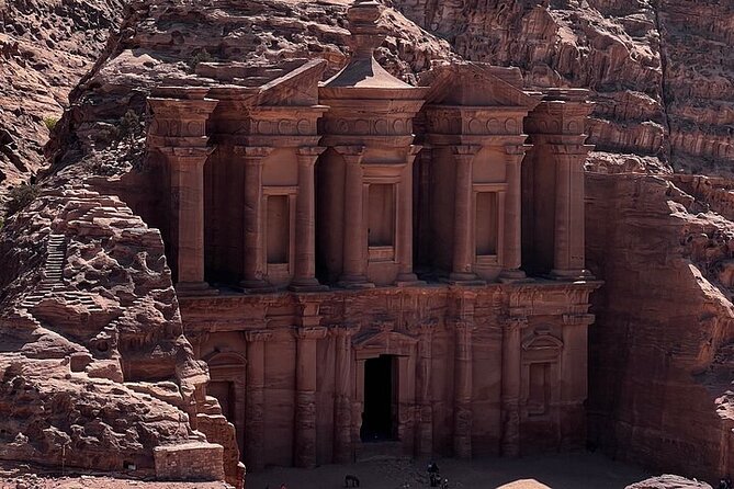 Discover Petra Hidden Gems - Trekking Petras Untrodden Routes
