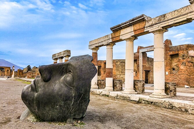 Discover Pompeii, Sorrento & Capri in a 3-Day Escape From Rome - Day 2: Exploring Capri