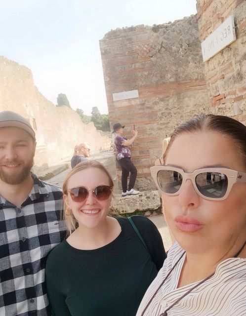 Discover Pompeii With a Professional Guide for 2hrs - Frequently Asked Questions