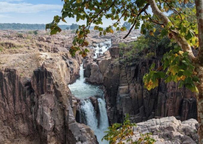 Discover Raneh Fall From Khajuraho Guided Half Day Car Tour - Booking and Cancellation Policy
