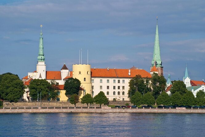 Discover Riga: Self-Guided Audio Tour - Key Points