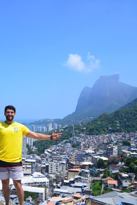 Discover Rocinha: Guided Tour of the Famous Favela - Pricing and Booking Information