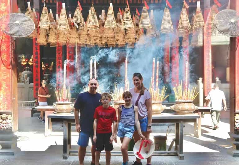 Discover Saigon With Local Guide - City Tour Half Day - Key Attractions
