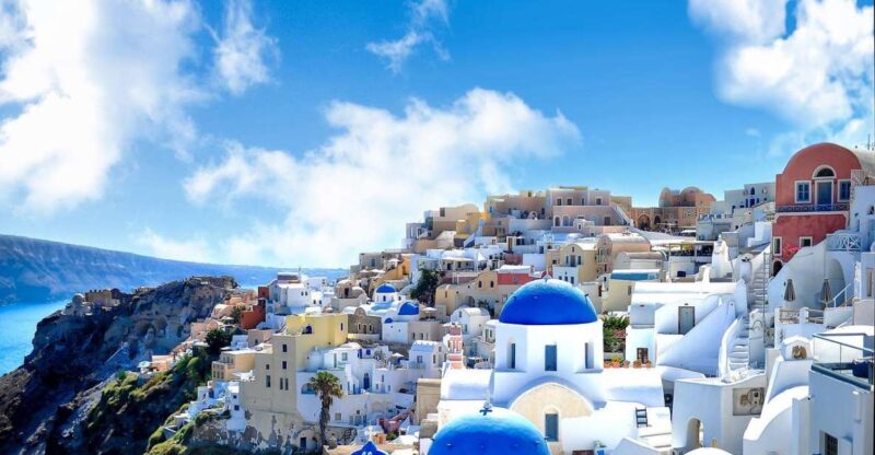 Discover Santorinis Instagram Gems - Exploring Oias Charming Village