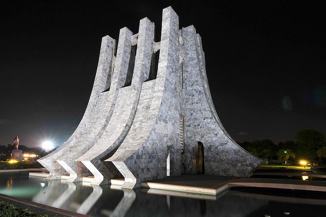 Discover Senegal and Ghana, 11 Days - W.E.B. Dubois Legacy