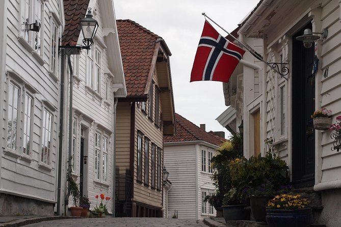 Discover Sensational Stavanger: Self-Guided Audio Tour - Accessibility and Transportation Considerations