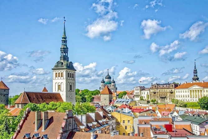Discover Tallinn'S Most Photogenic Spots With a Local - Cozy Cafes and Shops