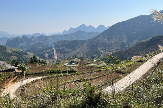 Discover The 14th Level MePia Windy Pass Full Day Tour - Additional Information