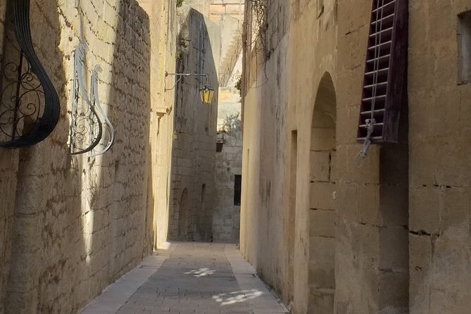 Discover the 3 Cities - Private Insider Walking Tour - Positive Customer Feedback