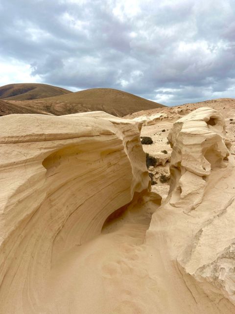 Discover the Barranco De Los Enamorados in Fuerteventura - Stunning Landscapes and Panoramic Views