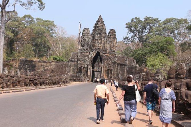Discover the Beauty of Angkor Wat Sunrise Tour-Small Group - Pickup Information