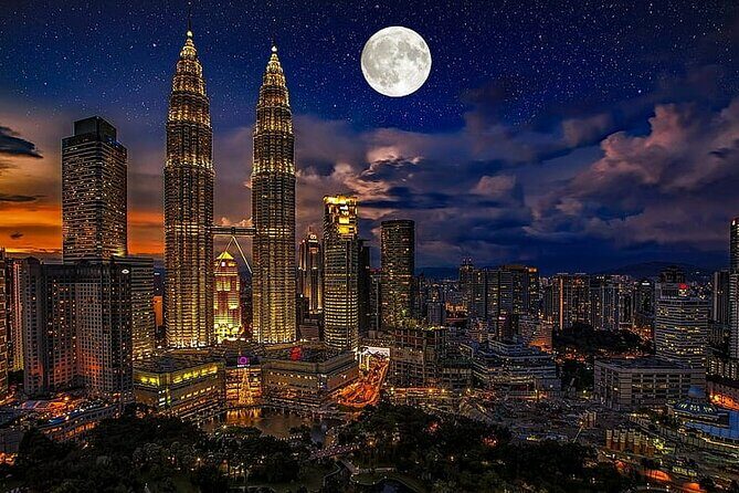 Discover The Best of Kuala Lumpur by Night - Key Points