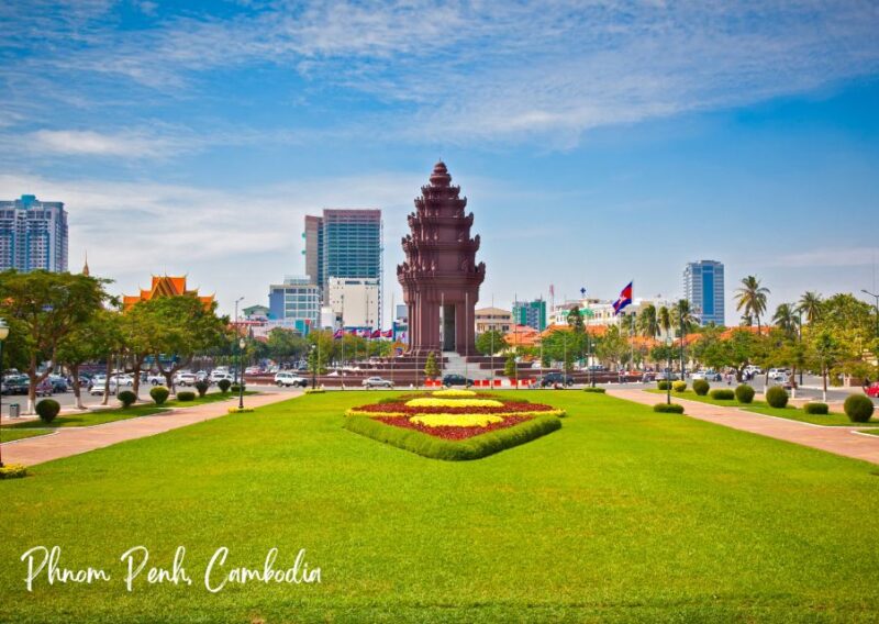 Discover the Best of Phnom Penh Capital City by Tuk Tuk - Choeung Ek Killing Fields Exploration