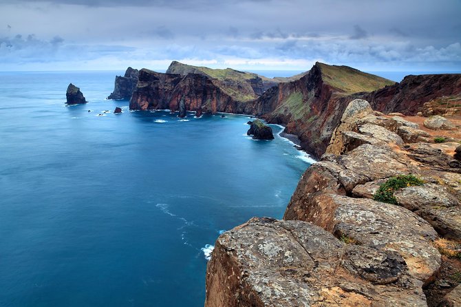 Discover the East - Admiring Pico Arieiro