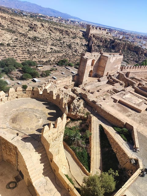 Discover the Fascinating Alcazaba: History and Unique Views - Restrictions and Guidelines for Visitors