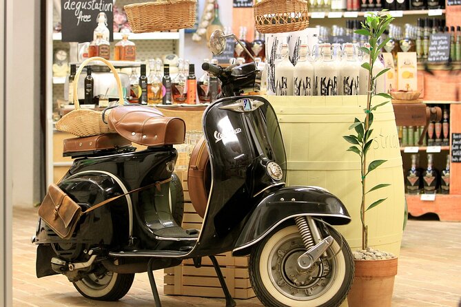 Discover the Hidden Gems of Val Dorcia by Vespa! - Tips for First-Time Riders