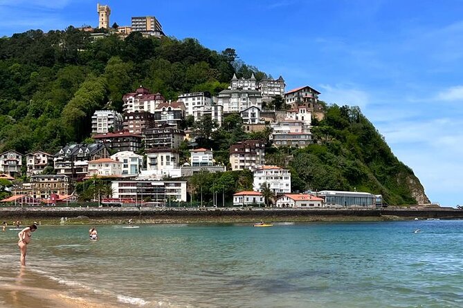 Discover the History, Market, Wine & Pintxos in San Sebastian - Exploring the History of San Sebastian