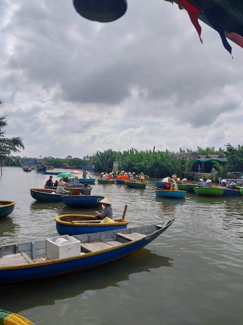 Discover the Hoi an Farming and Fishing Life by Bike Tour - Participating in Rice Paddy Farming