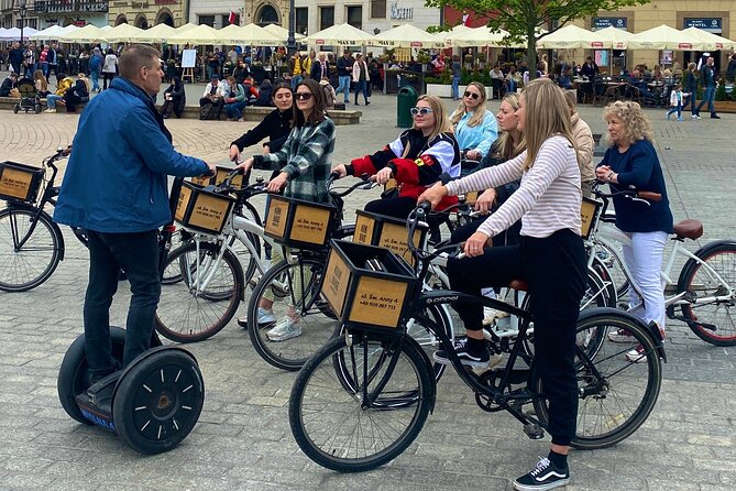 Discover the Jewish Quarter With a Bike Tour - What to Expect on the Tour