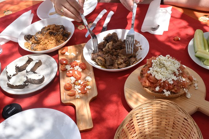 Discover the Local Agro Life- Food Tour With Cretan Vibes - Personalized Attention From Guides