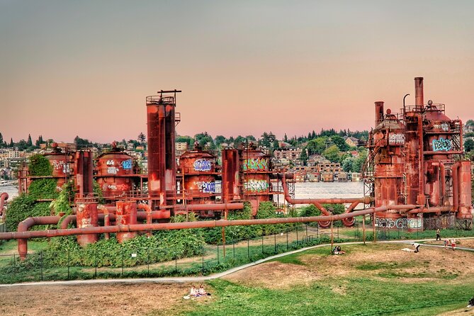 Discover the Magic of Seattle (All Inclusive 3 Hour Tour) - Trendy Neighborhoods and Shops