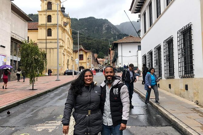 Discover the Magical Historical Center of Bogotá Museums, Monserrate, Gastronomy - Strolling Plaza Del Chorro Del Quevedo